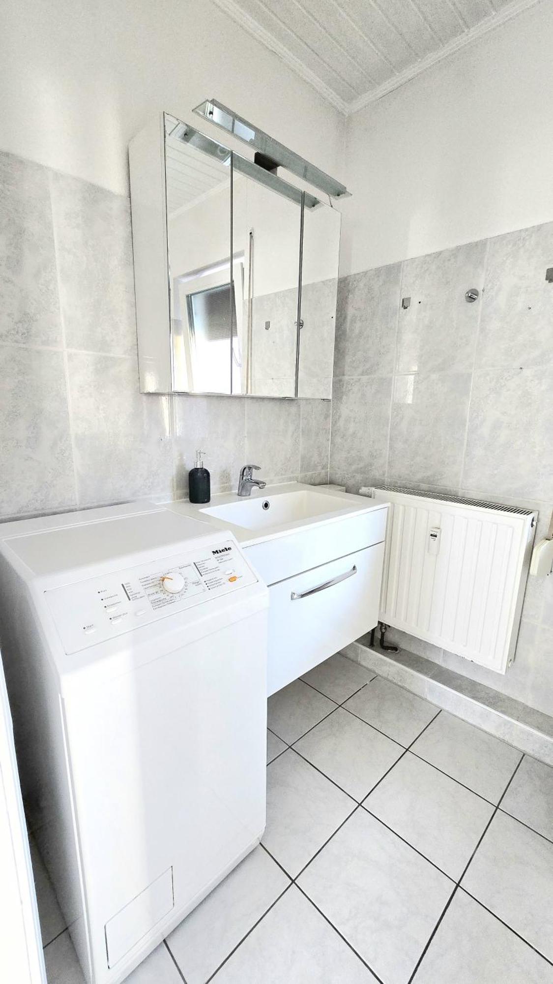 Schoene 3-Zimmer Wohnung In Hemelingen BRE エクステリア 写真