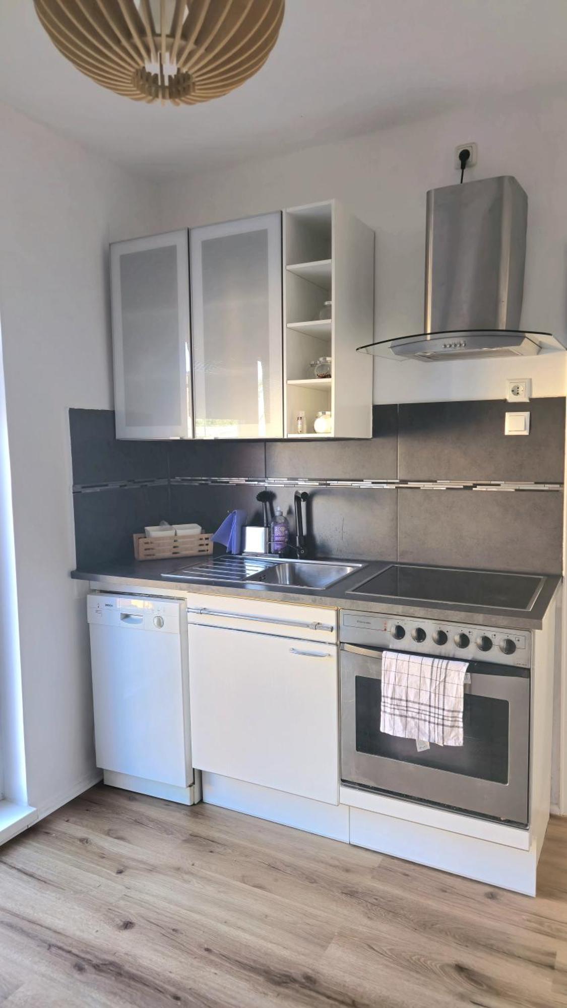 Schoene 3-Zimmer Wohnung In Hemelingen BRE エクステリア 写真
